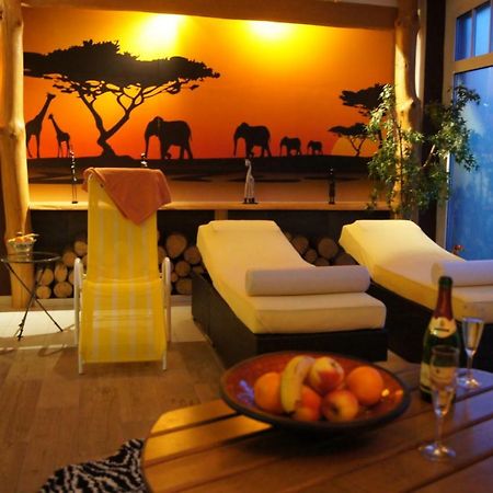 Leinefelde-Worbis Hotel "Drei Rosen" Ohg Regina & Hans - Peter Fassbinder מראה חיצוני תמונה